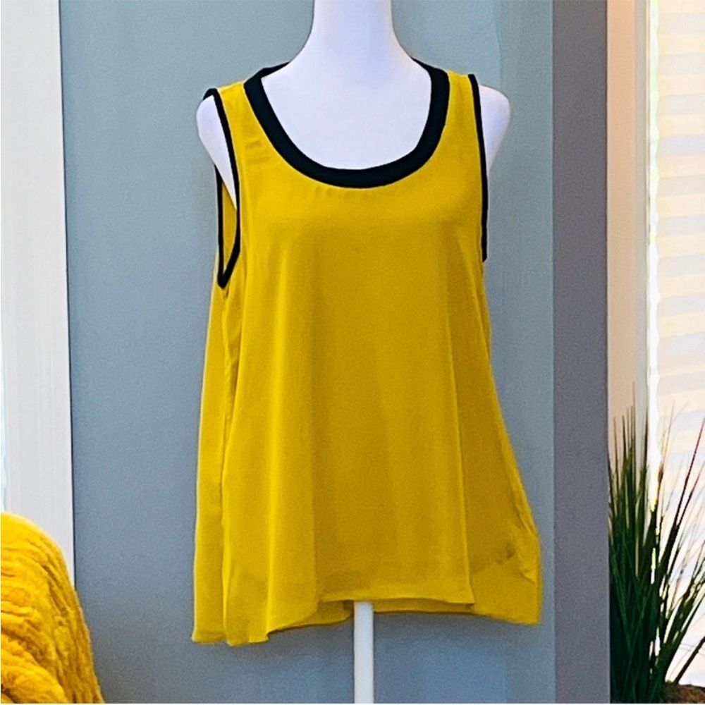 Kenneth Cole Mustard Sleeveless Tunic Relaxed Size Medium NWT